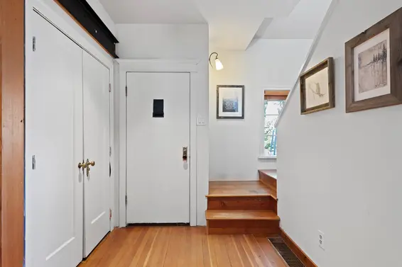 6524 Wellington Avenue, West Vancouver For Sale - image 9