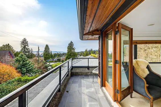 1031 Inglewood Avenue, West Vancouver For Sale - image 21