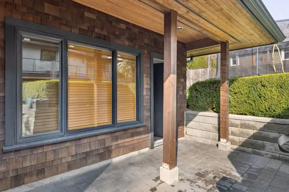1031 Inglewood Avenue, West Vancouver For Sale - image 33
