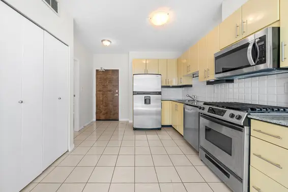 605 168 East Esplanade Avenue, North Vancouver For Sale - image 18
