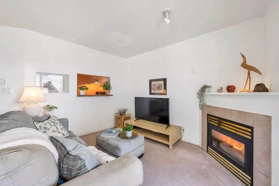 206 245 St. Davids Avenue, North Vancouver For Sale - image 3