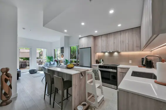 101 3596 Malsum Drive, North Vancouver For Sale - image 3