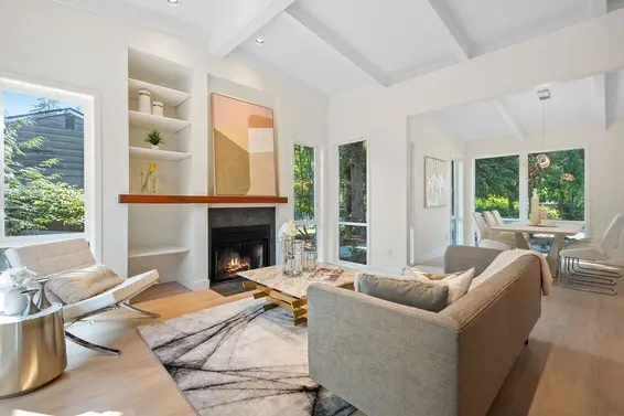 4692 Glenwood Avenue, North Vancouver For Sale - image 12