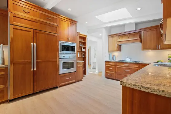 4692 Glenwood Avenue, North Vancouver For Sale - image 19
