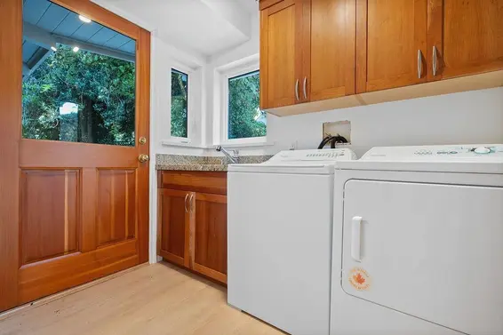 4692 Glenwood Avenue, North Vancouver For Sale - image 25