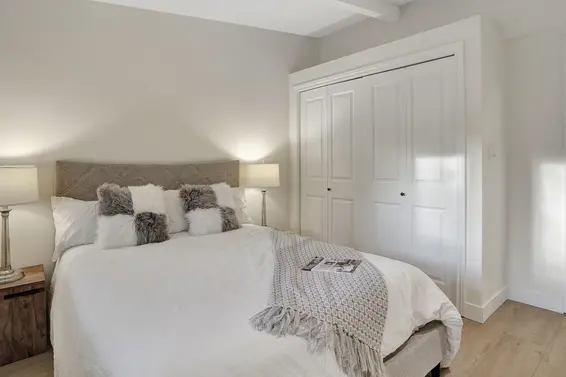 4692 Glenwood Avenue, North Vancouver For Sale - image 32
