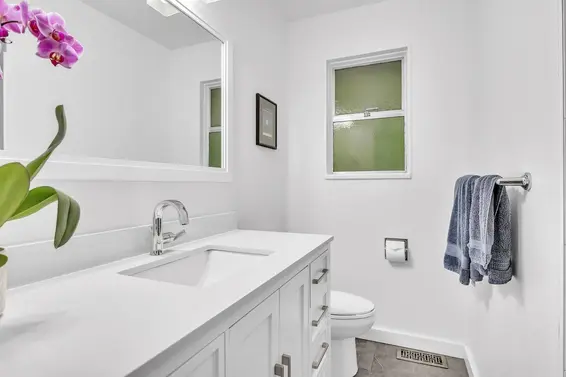 3296 Institute Road, North Vancouver For Sale - image 12