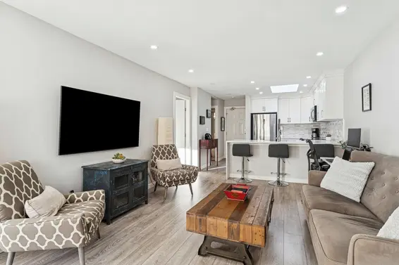 305 175 West 4th Street, North Vancouver For Sale - image 16