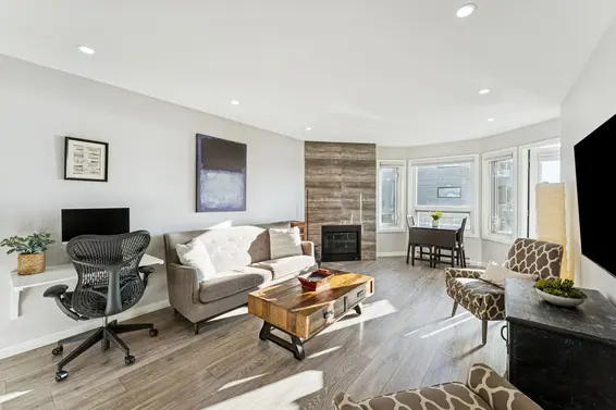 305 175 West 4th Street, North Vancouver For Sale - image 17