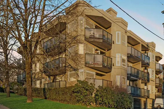 305 175 West 4th Street, North Vancouver For Sale - image 8