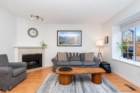 10 901 West 17th Street, North Vancouver For Sale - image 12