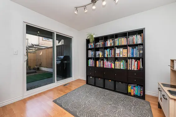 10 901 West 17th Street, North Vancouver For Sale - image 14