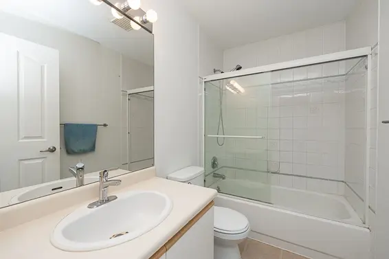 10 901 West 17th Street, North Vancouver For Sale - image 23