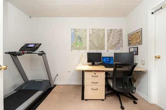 10 901 West 17th Street, North Vancouver For Sale - image 24