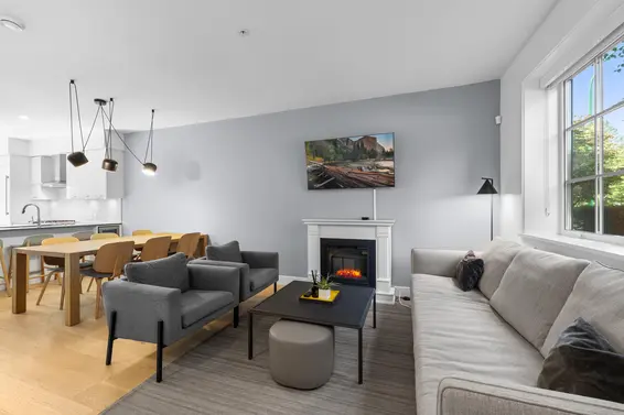 6 1133 Ridgewood Drive, North Vancouver For Sale - image 2