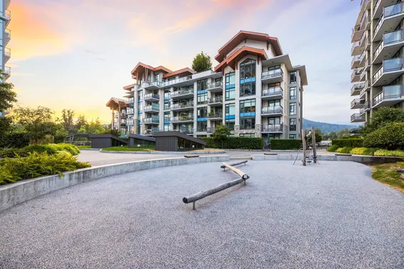 205 2780 Valley Centre Avenue, North Vancouver For Sale - image 2