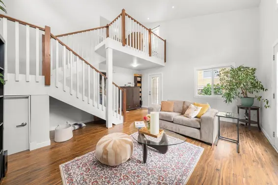 462 East 4th Street, North Vancouver For Sale - image 10
