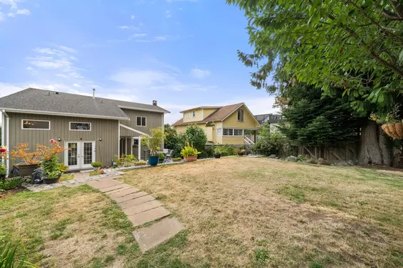 462 East 4th Street, North Vancouver For Sale - image 32