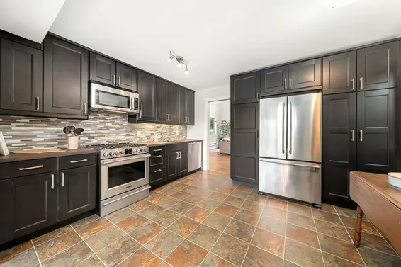 462 East 4th Street, North Vancouver For Sale - image 4