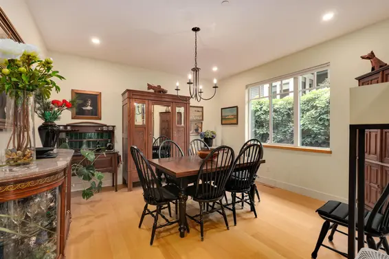 828 17th Street, West Vancouver For Sale - image 11