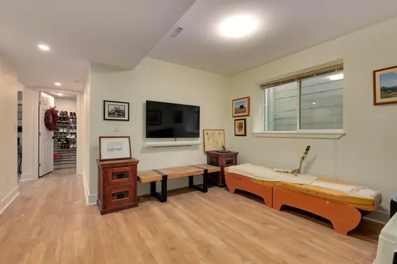 828 17th Street, West Vancouver For Sale - image 37