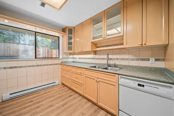 5600 Grousewoods Place, North Vancouver For Sale - image 26