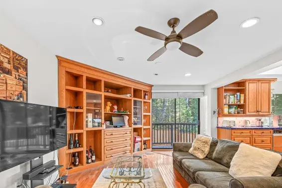 5600 Grousewoods Place, North Vancouver For Sale - image 3