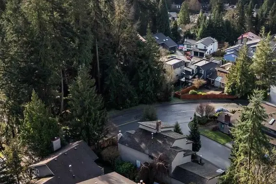 5600 Grousewoods Place, North Vancouver For Sale - image 38