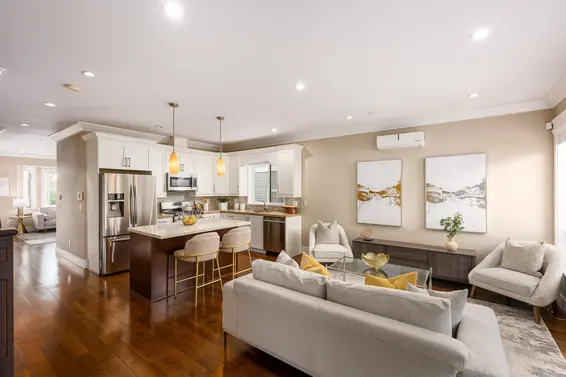 320 East Keith Road, North Vancouver For Sale - image 17