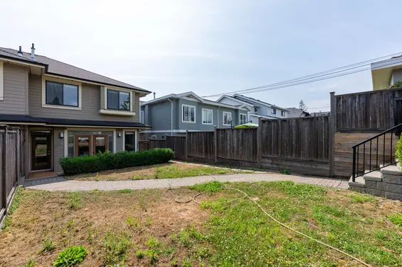 320 East Keith Road, North Vancouver For Sale - image 34