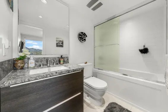 2202 1550 Fern Street, North Vancouver For Sale - image 18