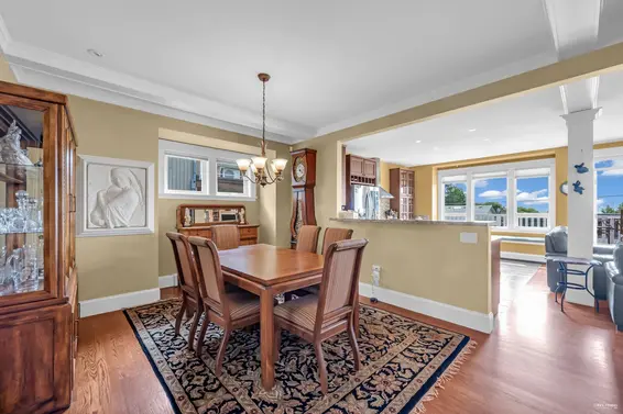255 West 6th Street, North Vancouver For Sale - image 9