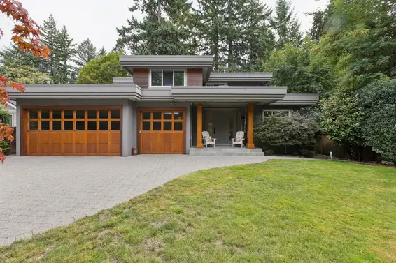 4176 Virginia Crescent, North Vancouver