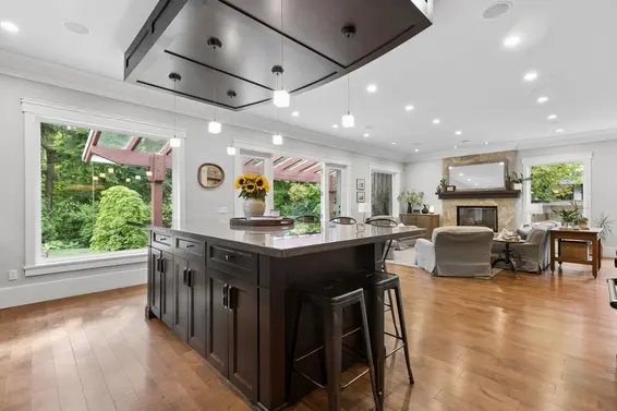 4176 Virginia Crescent, North Vancouver For Sale - image 11