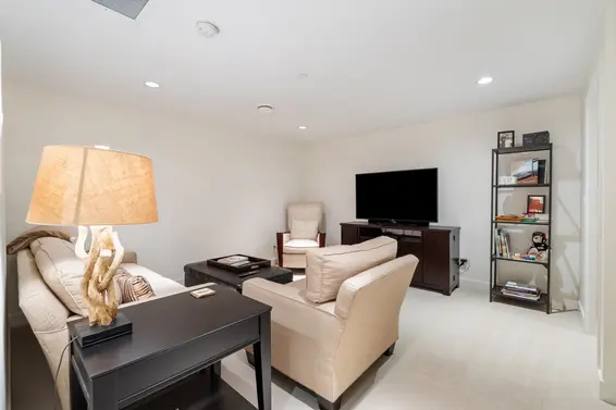 631 14th Street, West Vancouver For Sale - image 29