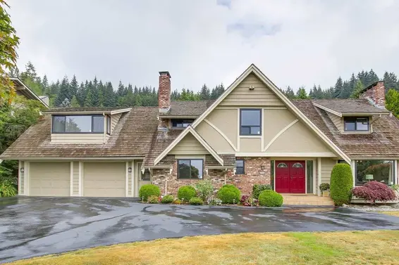 1127 Crestline Road, West Vancouver