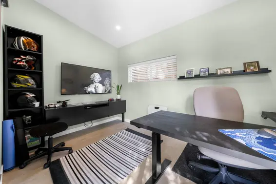 4515 Meadowbank Close, North Vancouver For Sale - image 29