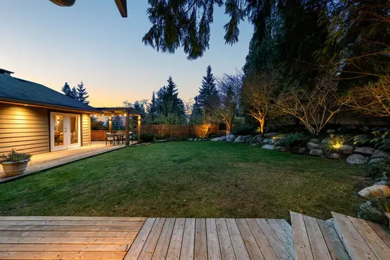 4515 Meadowbank Close, North Vancouver For Sale - image 38