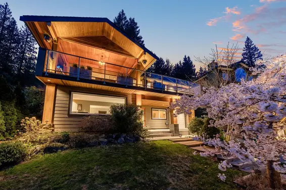 4515 Meadowbank Close, North Vancouver For Sale - image 4