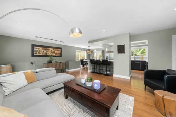 4515 Meadowbank Close, North Vancouver For Sale - image 7