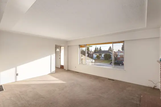 342 East 18th Street, North Vancouver For Sale - image 10