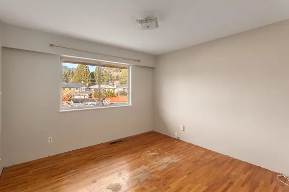 342 East 18th Street, North Vancouver For Sale - image 17