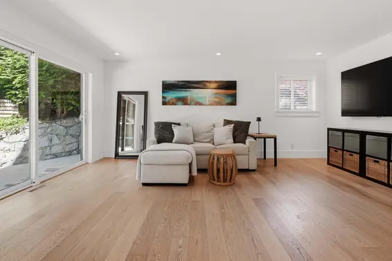 2708 Byron Road, North Vancouver For Sale - image 18