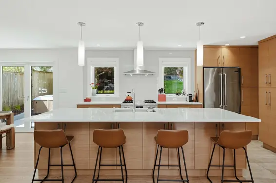 2708 Byron Road, North Vancouver For Sale - image 3