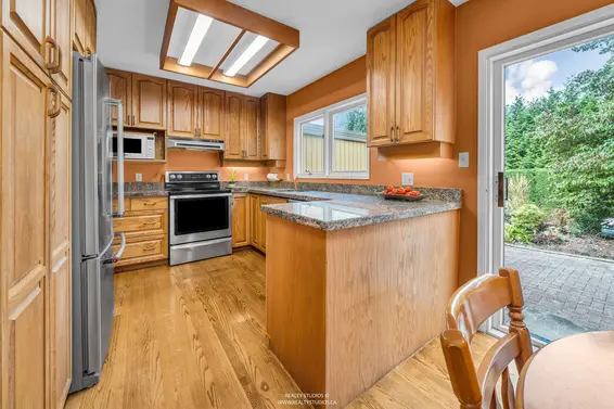 865 Margaree Place, West Vancouver For Sale - image 11