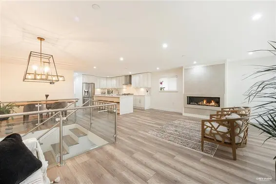 510 25th  West Street, North Vancouver For Sale - image 17