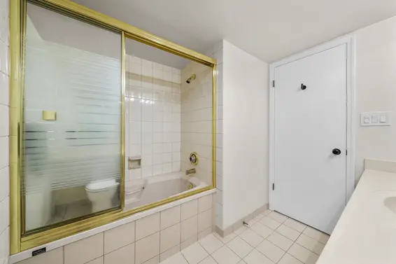 803 995 Roche Point Drive, North Vancouver For Sale - image 28