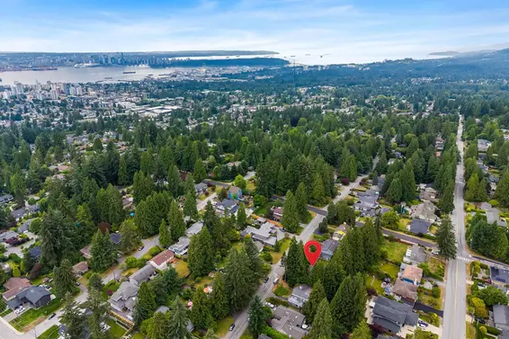 628 East St. James Road, North Vancouver For Sale - image 34