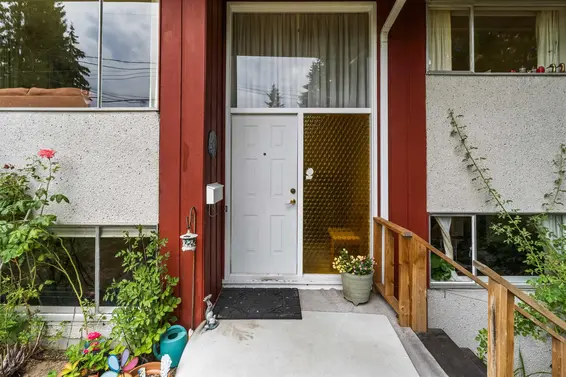 628 East St. James Road, North Vancouver For Sale - image 6