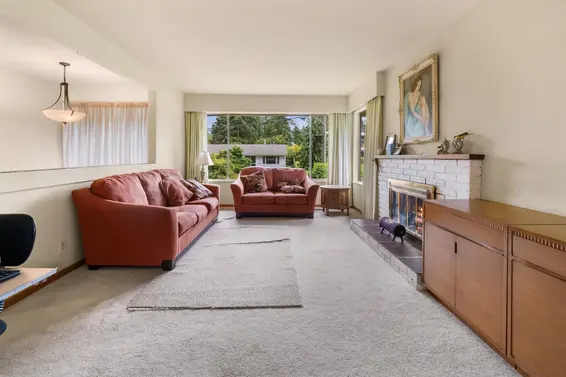 628 East St. James Road, North Vancouver For Sale - image 8